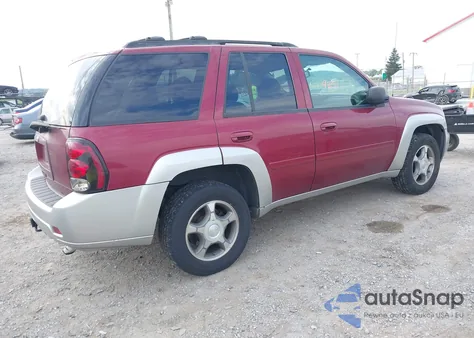 2008 Chevrolet Trailblazer Ls/Lt from USA, damaged, VIN 1GNDT13S782255134